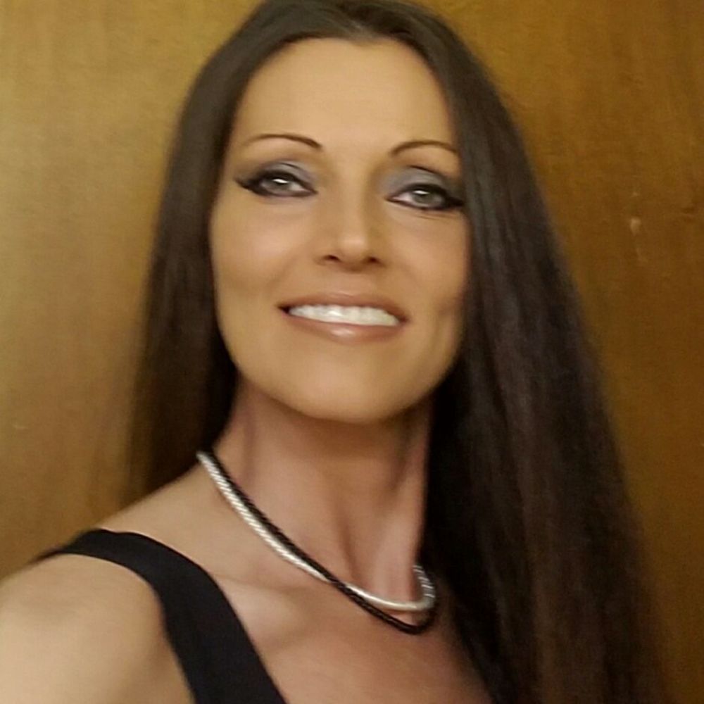 Meet your Posher, Tonya