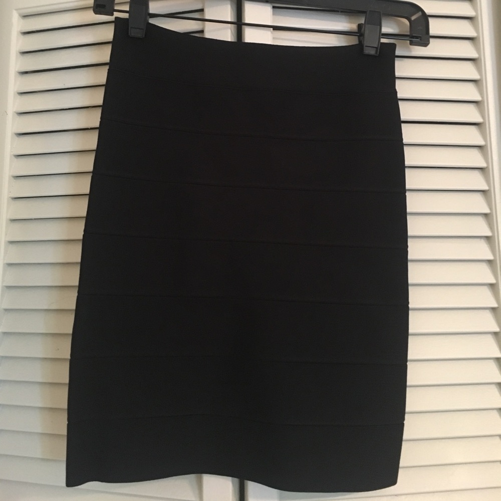 Bcbg Maxazria "SIMONE" skirt
