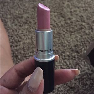 Mac lipstick *snob*