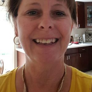 Meet your Posher, Debbie