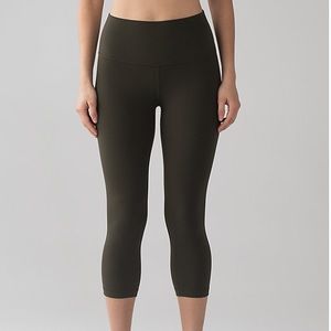 Lululemon Align Crop