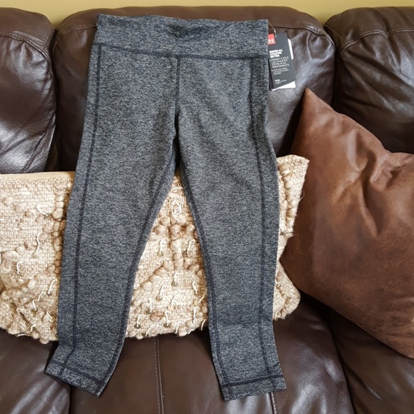 Under Armour Pants - 🛑FINAL PRICE DROP🛑 UA Workout Capri