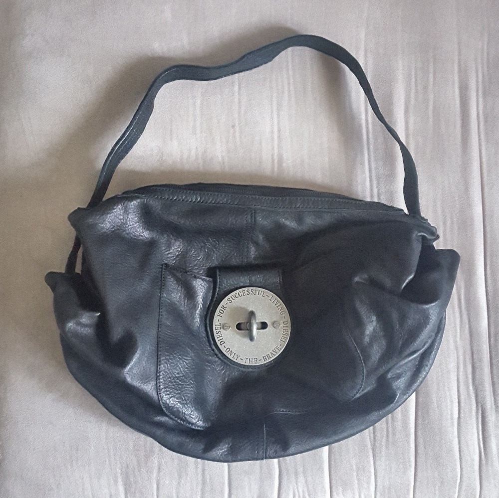 MUST GO! Diesel Black Leather Shoulder Bag