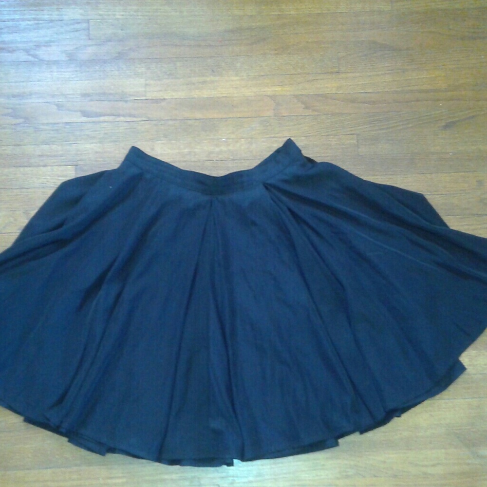 Black skirt