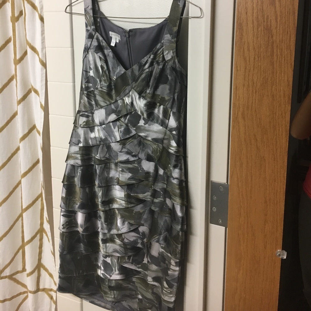 London Times Silver/Gray/Olive Cocktail Dress