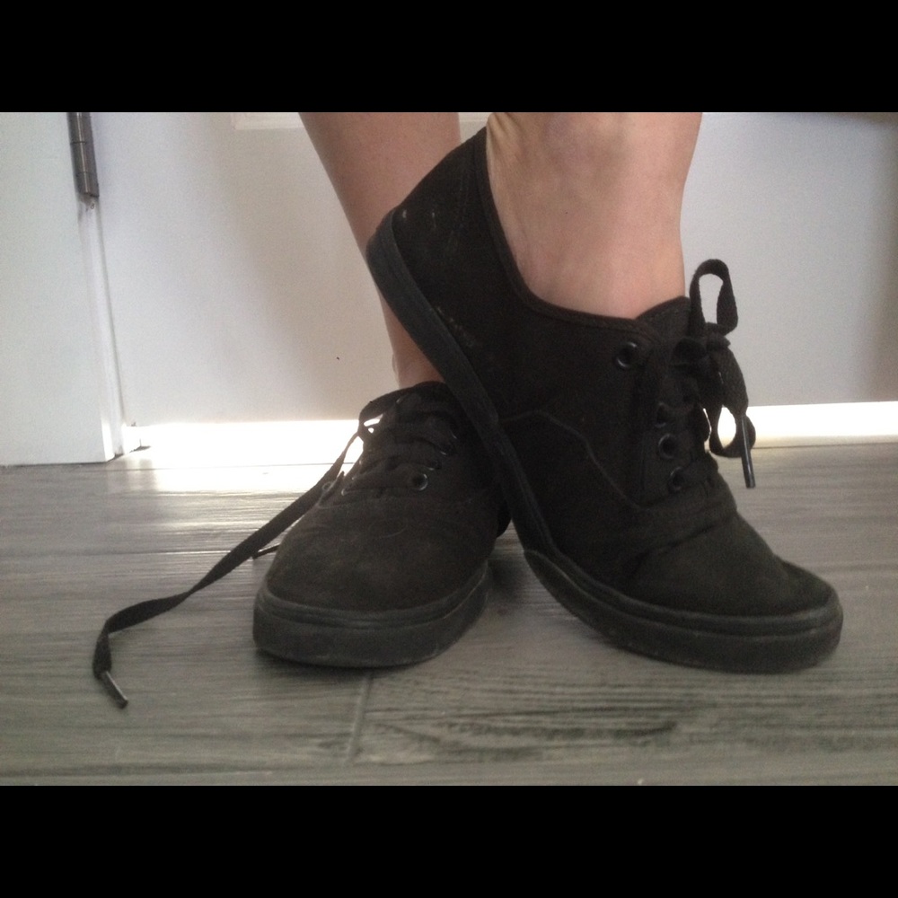 Black vans