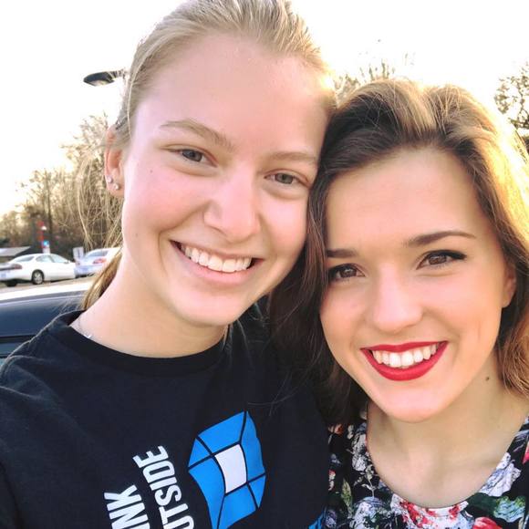 Meet your Posher, Alexis - Picture 1 of 1