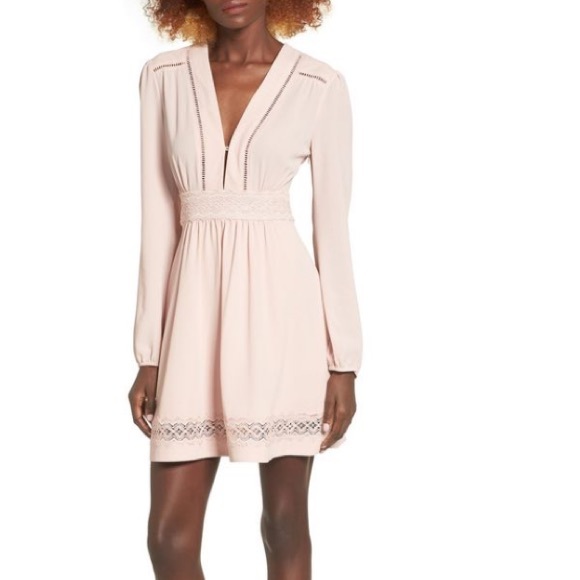 Nordstrom Dresses & Skirts - WAYF Blush Pink Minidress Long Sleeves & Crochet