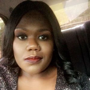 Meet your Posher, Alyce