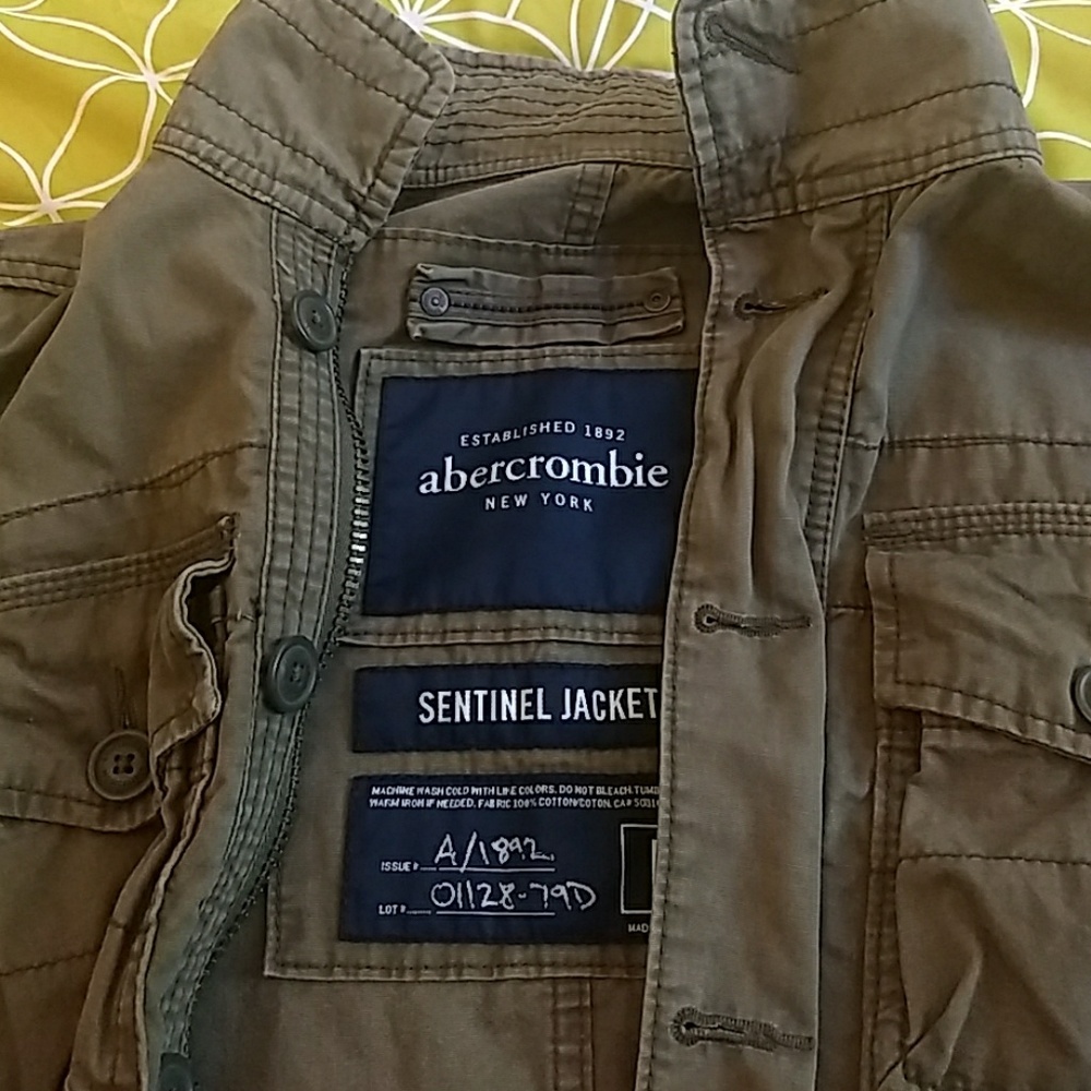 Abercrombie sentinel spring jacket