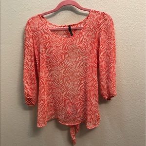 Sheer orange/coral quarter sleeve top