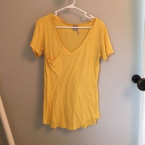 Bobbi tee size xsmall - mustard. Hardly worn