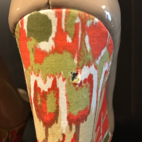 Nude with pink tribal print wedge - Picture 4 of 8