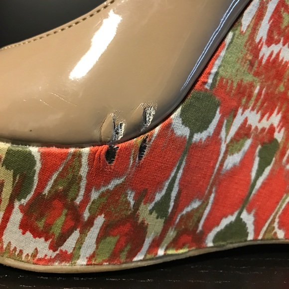 Nude with pink tribal print wedge - Picture 5 of 8