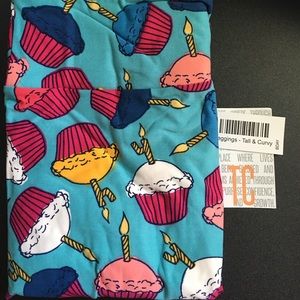 LuLaRoe birthday leggings TC