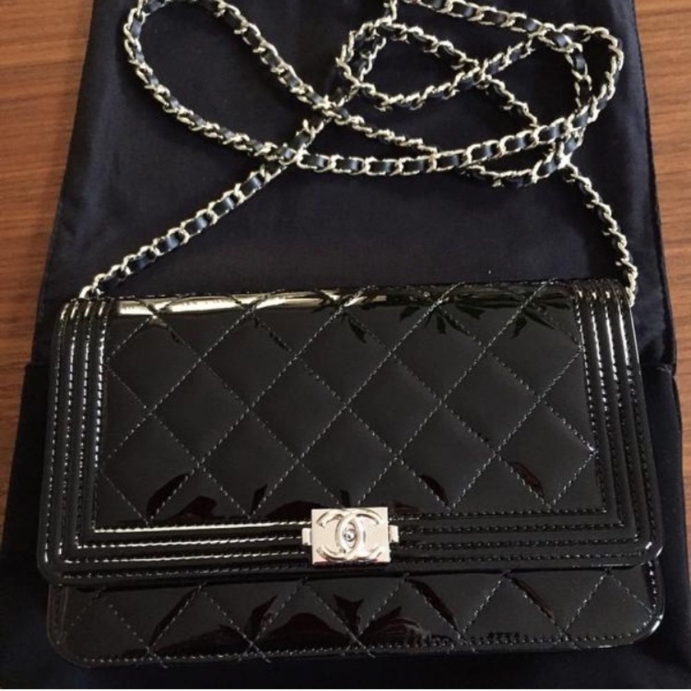 Chanel Boy wallet on chain (WOC) cross body - Picture 1 of 7