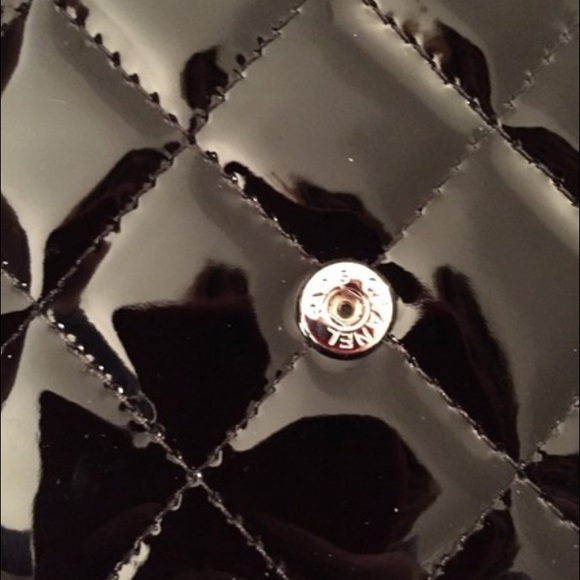 Chanel Boy wallet on chain (WOC) cross body - Picture 3 of 7