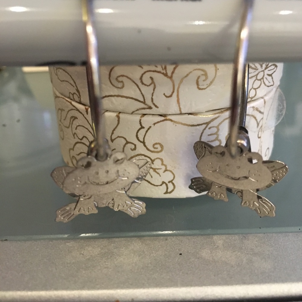 Silver 3D frog hoops