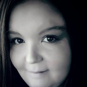 Meet your Posher, Christie