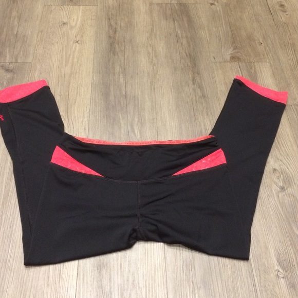 Under Armour Pants - LAST CHANCE Under Armour Capris