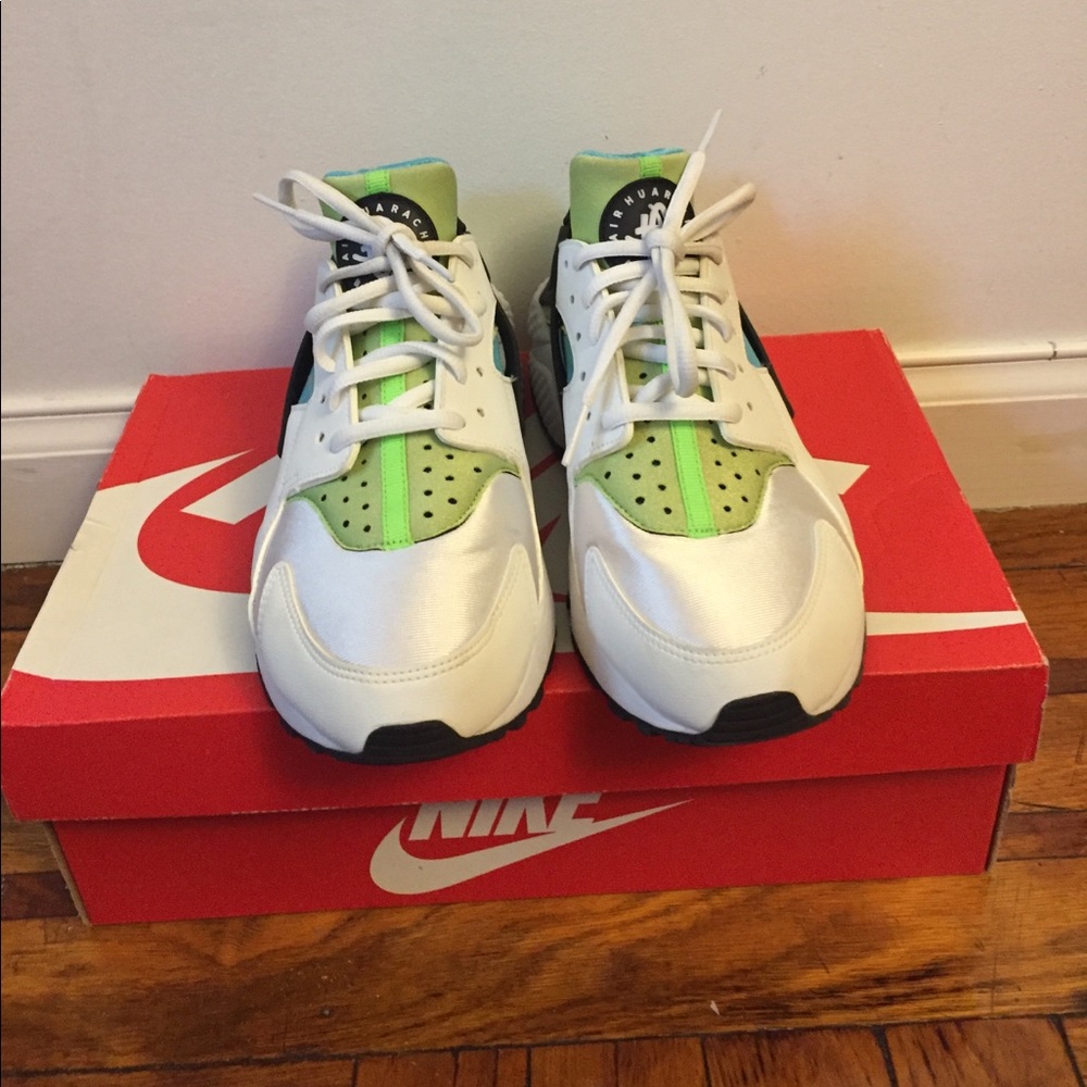 Nike Air Huarache Sneaker