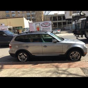 Meet your Posher, Jonique