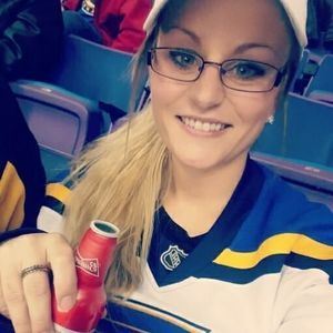 Meet your Posher, Ariana