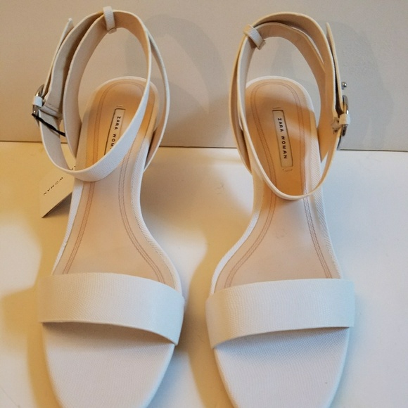 Zara Shoes - ZARA White Mid Heel Sandal Ankle Strap Kitten Heel Zara Shoes - ZARA White Mid Heel Sandal Ankle Strap Kitten Heel