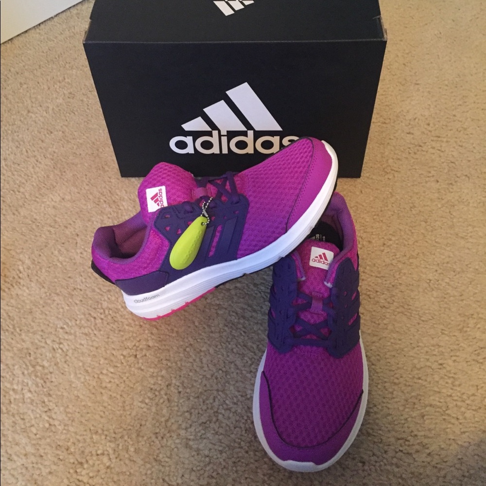 BRAND NEW Adidas running shoes