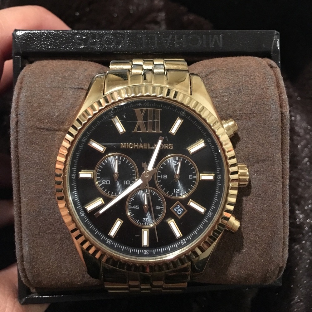 Beautiful gold Michael Kors gold watch