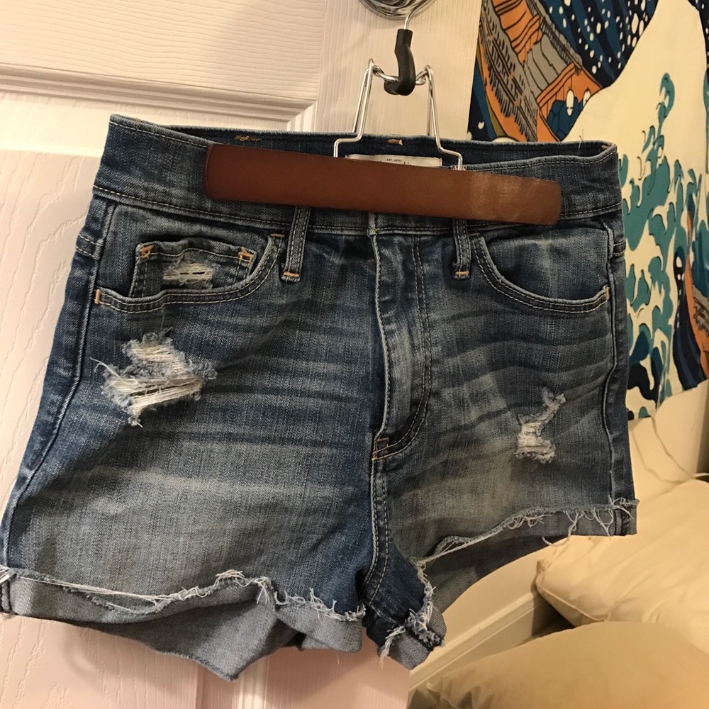high waisted distressed jean shorts