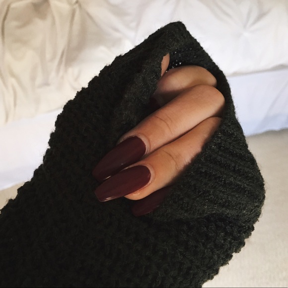 s o l d •• hp 🌿 olive knit sweater - Picture 6 of 6