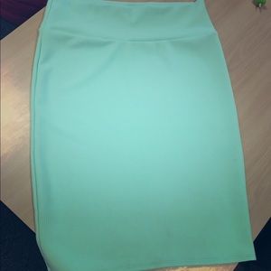 LULAROE BNWOT XL Cassie shop closing Monday