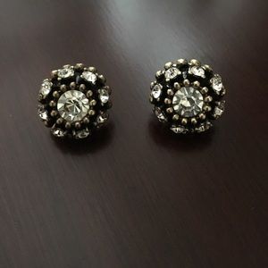 Gorgeous costume jewelry - earrings
