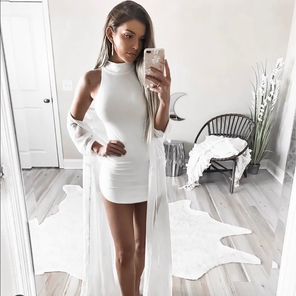 Dresses & Skirts - Ivory classic ribbed knit mock neck mini dress