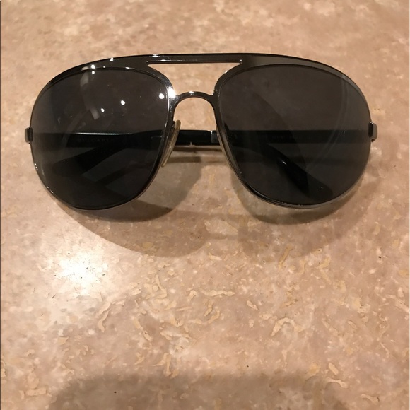 Sunglasses main image 4