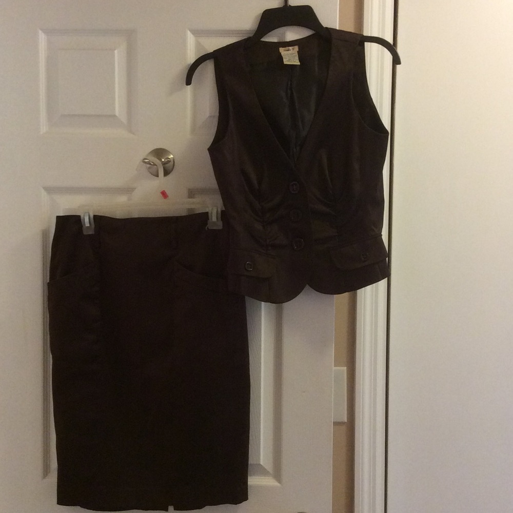 Matching chocolate brown silk skirt/vest set