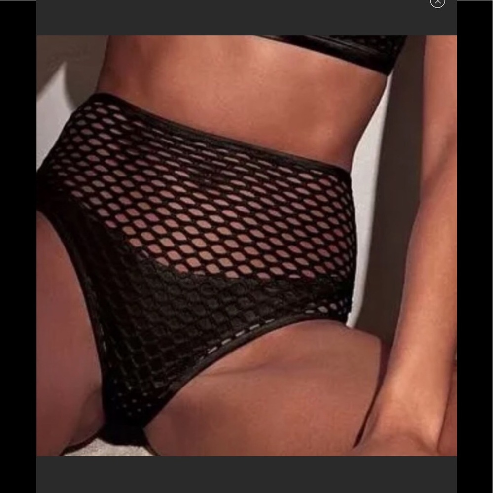 High waisted fishnet cheeky  tong Sz L