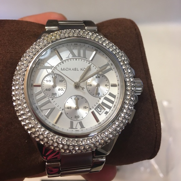 MK watch main image 4