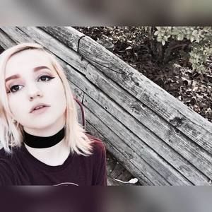 Meet your Posher, Lucy