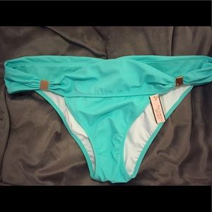 Brand new Victoria's Secret cheeky swim bottoms