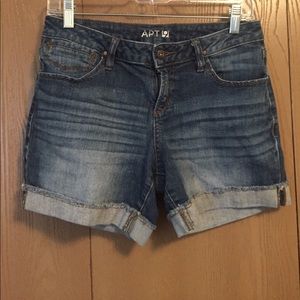 Apt 9 jean shorts