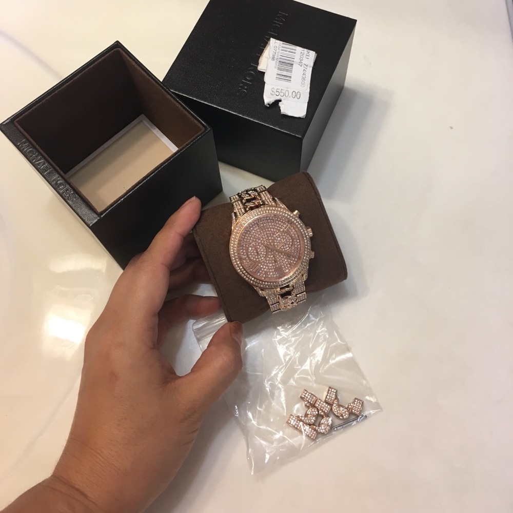 Beautiful rose gold watch MK