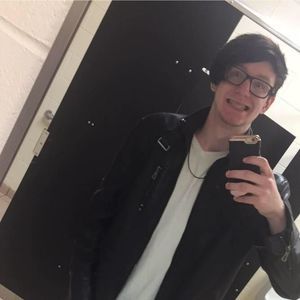 Meet your Posher, Colin