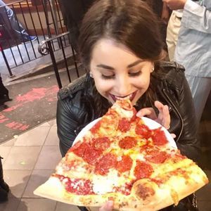 Meet your Posher, Emily