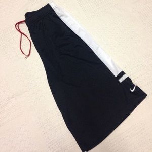 Men's Nike dri fit basketball shorts