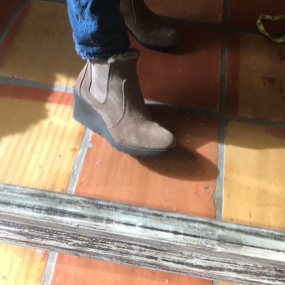 Weather-proof sheering booties - Picture 3 of 5