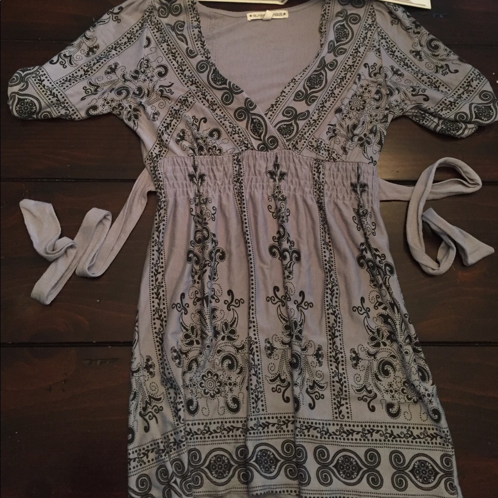 Cute short dress or long shirt