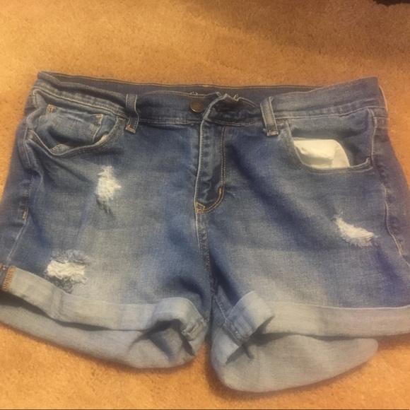 Shorts - Picture 1 of 1