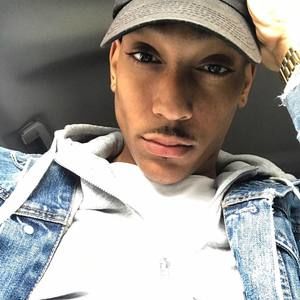 Meet your Posher, Thelightskinprince